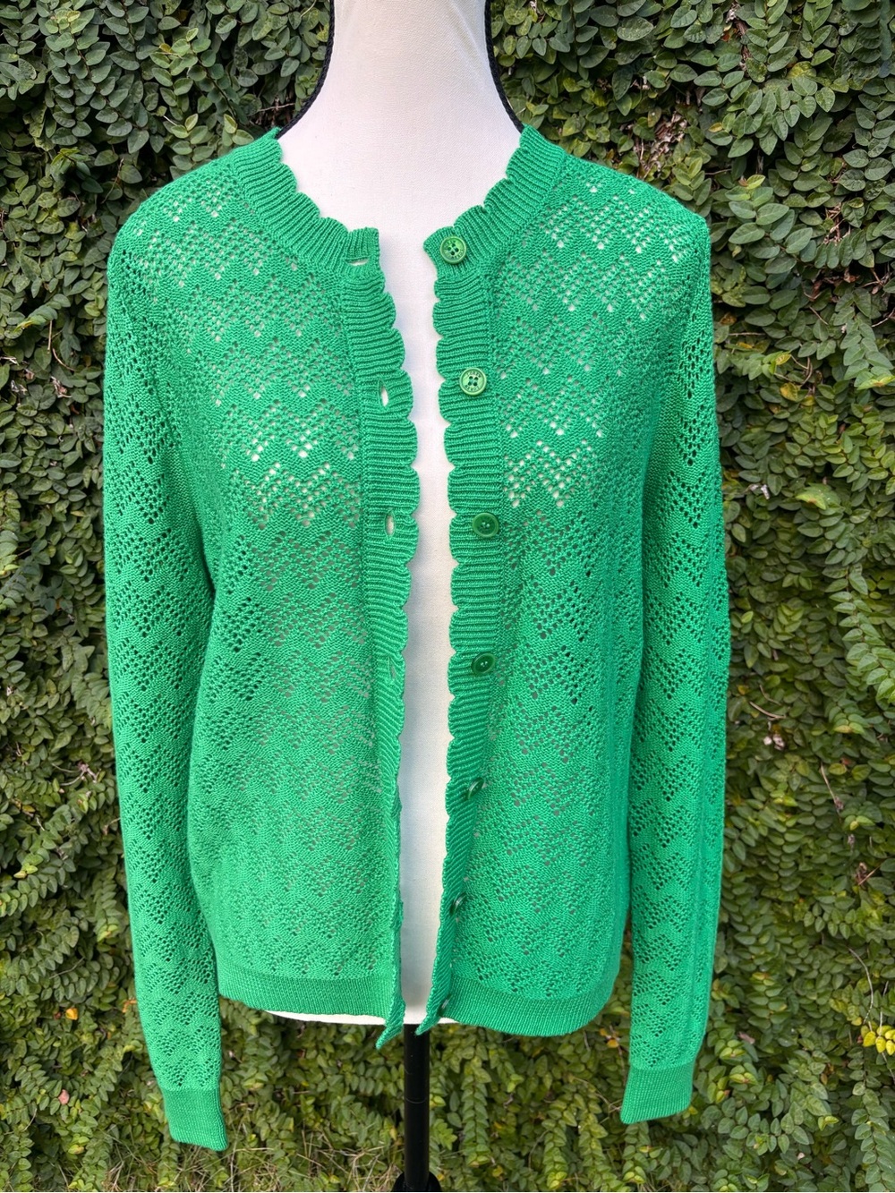NWT J Crew Bright Large Scalloped Green Open-Knit Button Cardigan - Picture 2 of 6